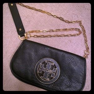 Tory Burch Clutch Reva Emblem Black Gold Leather